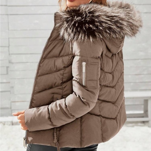 Cozy Zipper Vegan Fur Hooded Puffer Jacket Coat - Picture 13 of 15